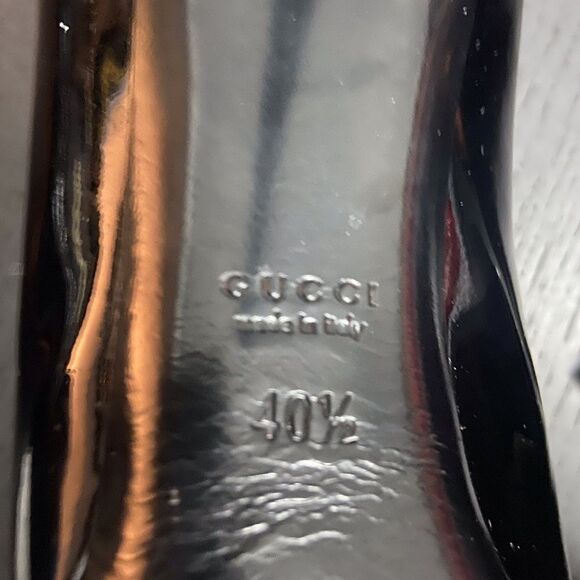 Gucci Black Patent Leather Stilettos - Picture 5 of 5